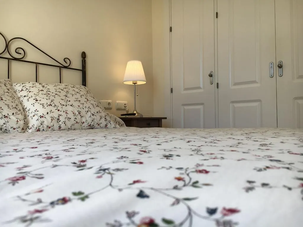 Laduana Lacarmen & Lapepa Rota Apartment
